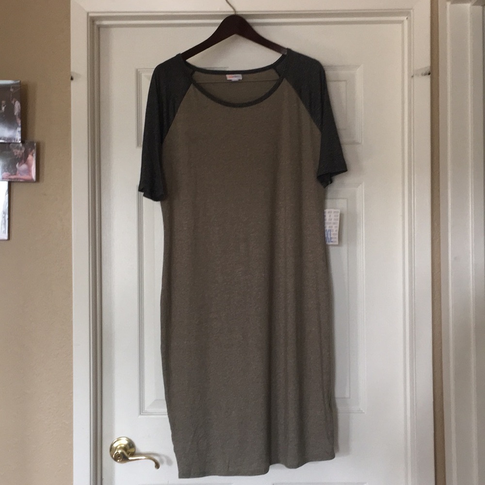 LULAROE XL JULIA DRESS